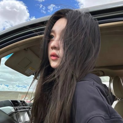 白色的女人